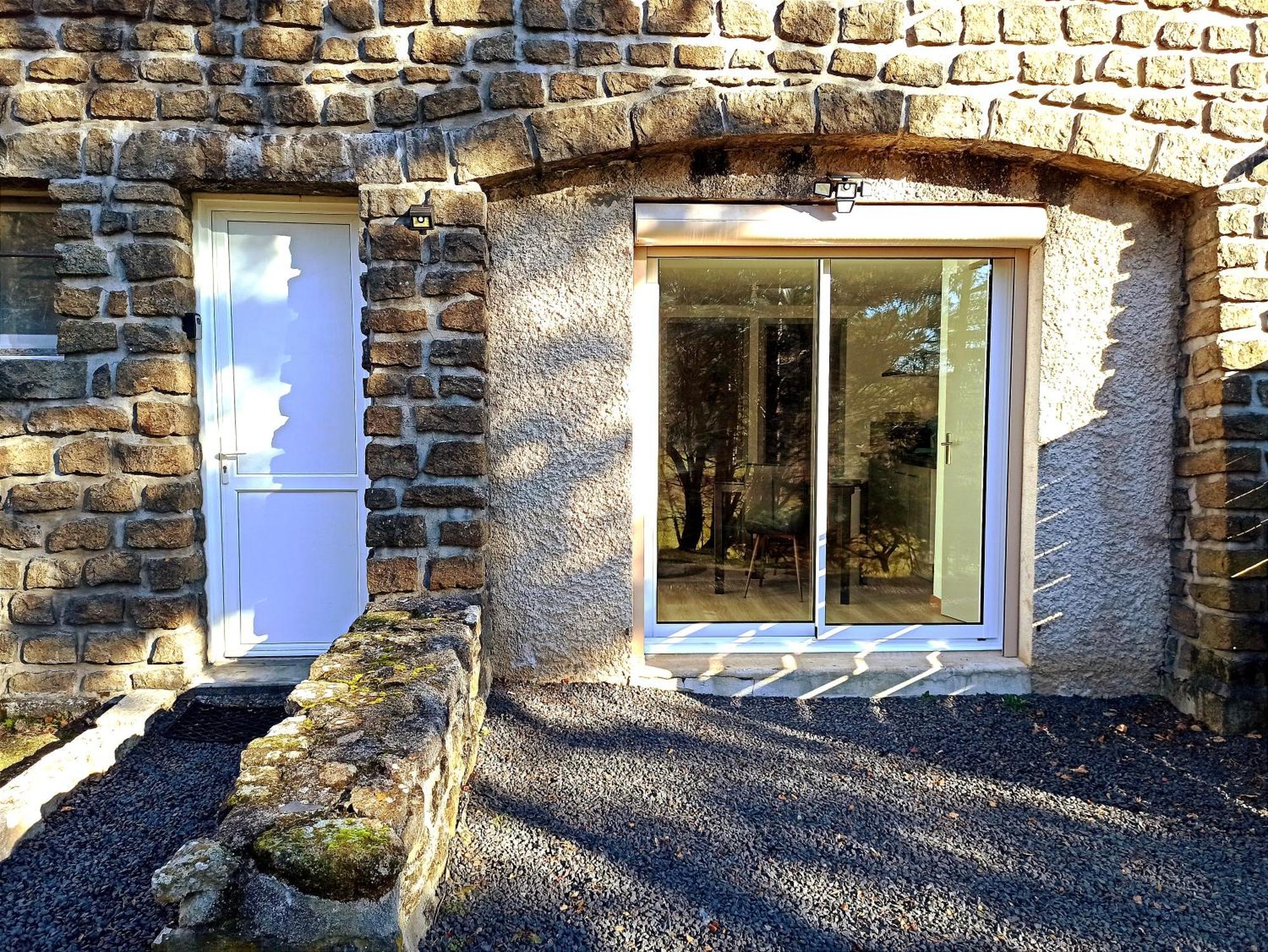 Les Apparts Du Vignal De Cheyrac Polignac (Haute-Loire) Exterior foto
